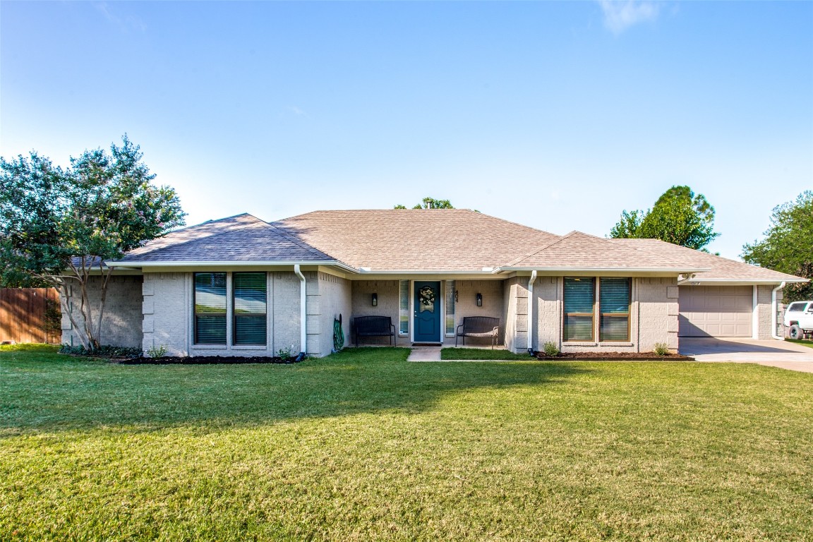 404 Chandler Lake Road Fort Worth TX 76103