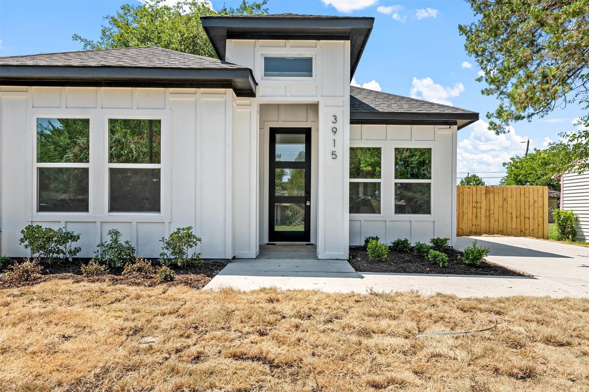 3915 Le May Avenue Dallas TX 75216