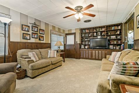 1816 Eden Avenue Haltom City TX 76117