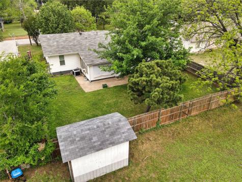 1816 Eden Avenue Haltom City TX 76117