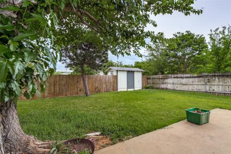 1816 Eden Avenue Haltom City TX 76117