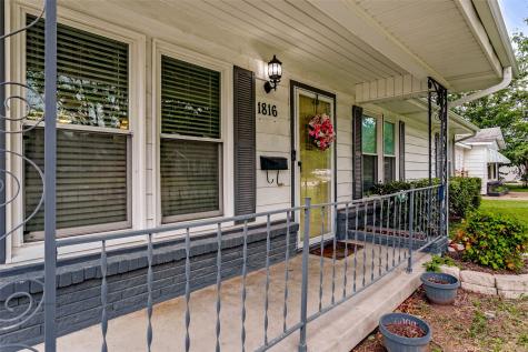 1816 Eden Avenue Haltom City TX 76117
