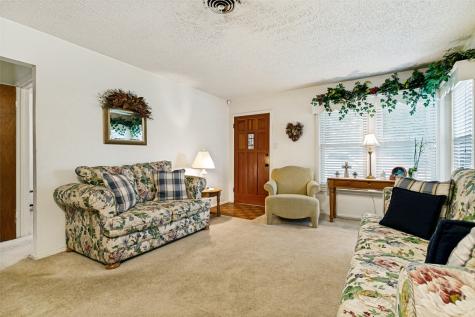 1816 Eden Avenue Haltom City TX 76117