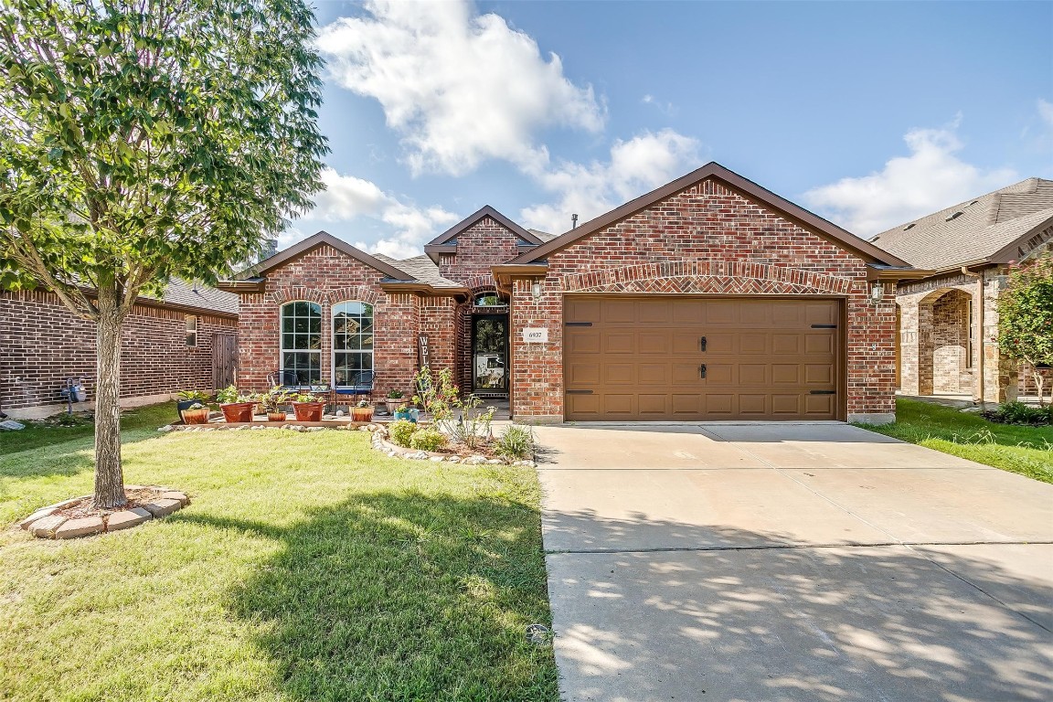 6937 Canyon Rim Drive Fort Worth TX 76179