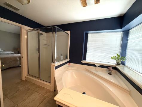 107 Ridge Court Glen Rose TX 76043