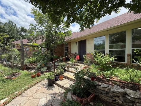 107 Ridge Court Glen Rose TX 76043