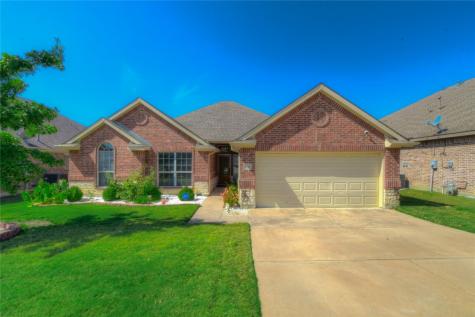 1220 Hickory Bend Lane Fort Worth TX 76108