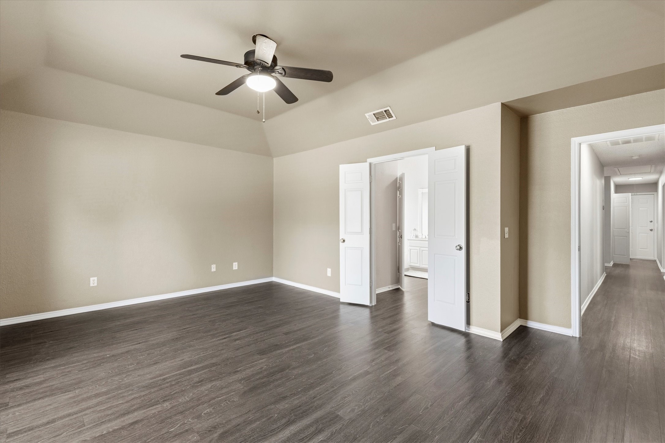 2110 Lansdown Drive Carrollton TX 75010