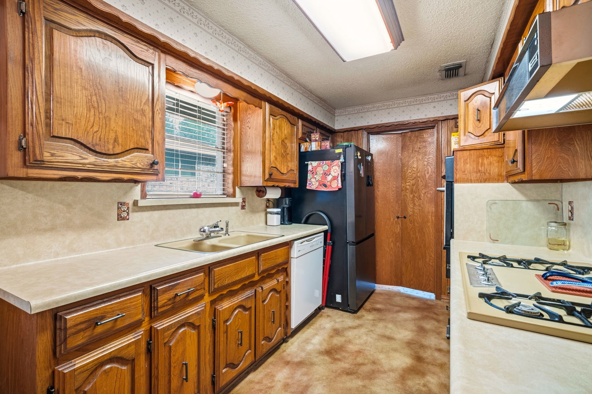 112 Charles Street Desoto TX 75115