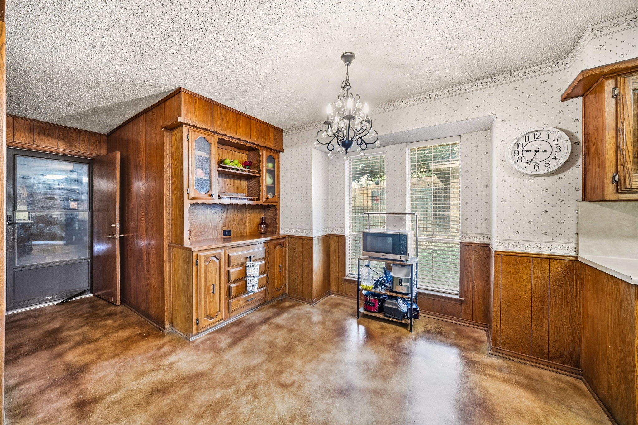 112 Charles Street Desoto TX 75115