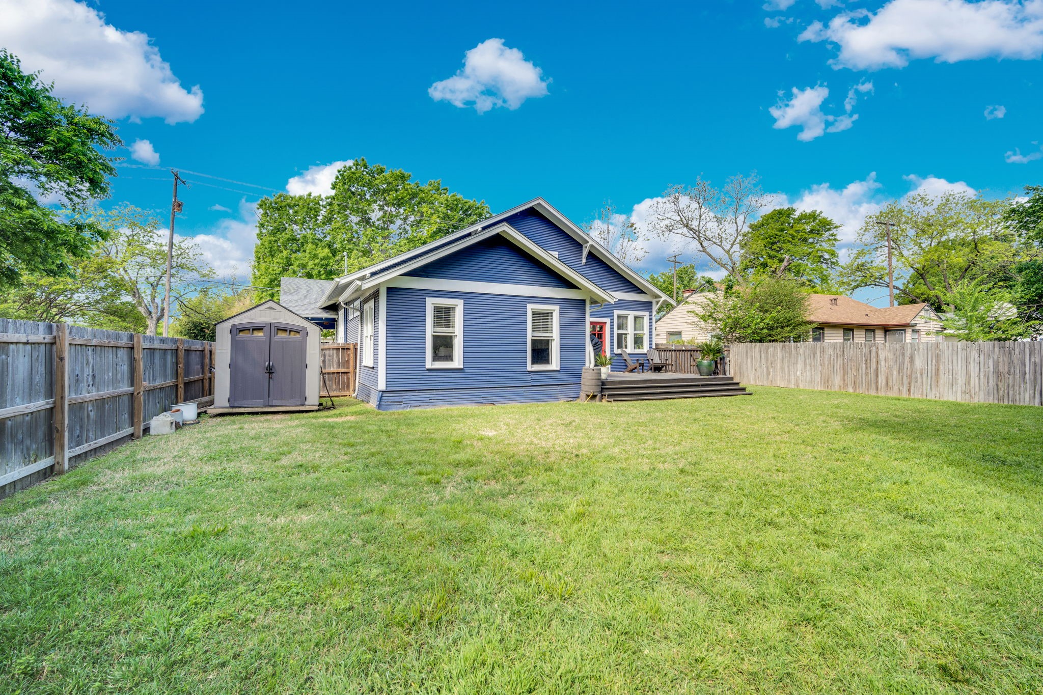 806 N Preston Street Ennis TX 75119