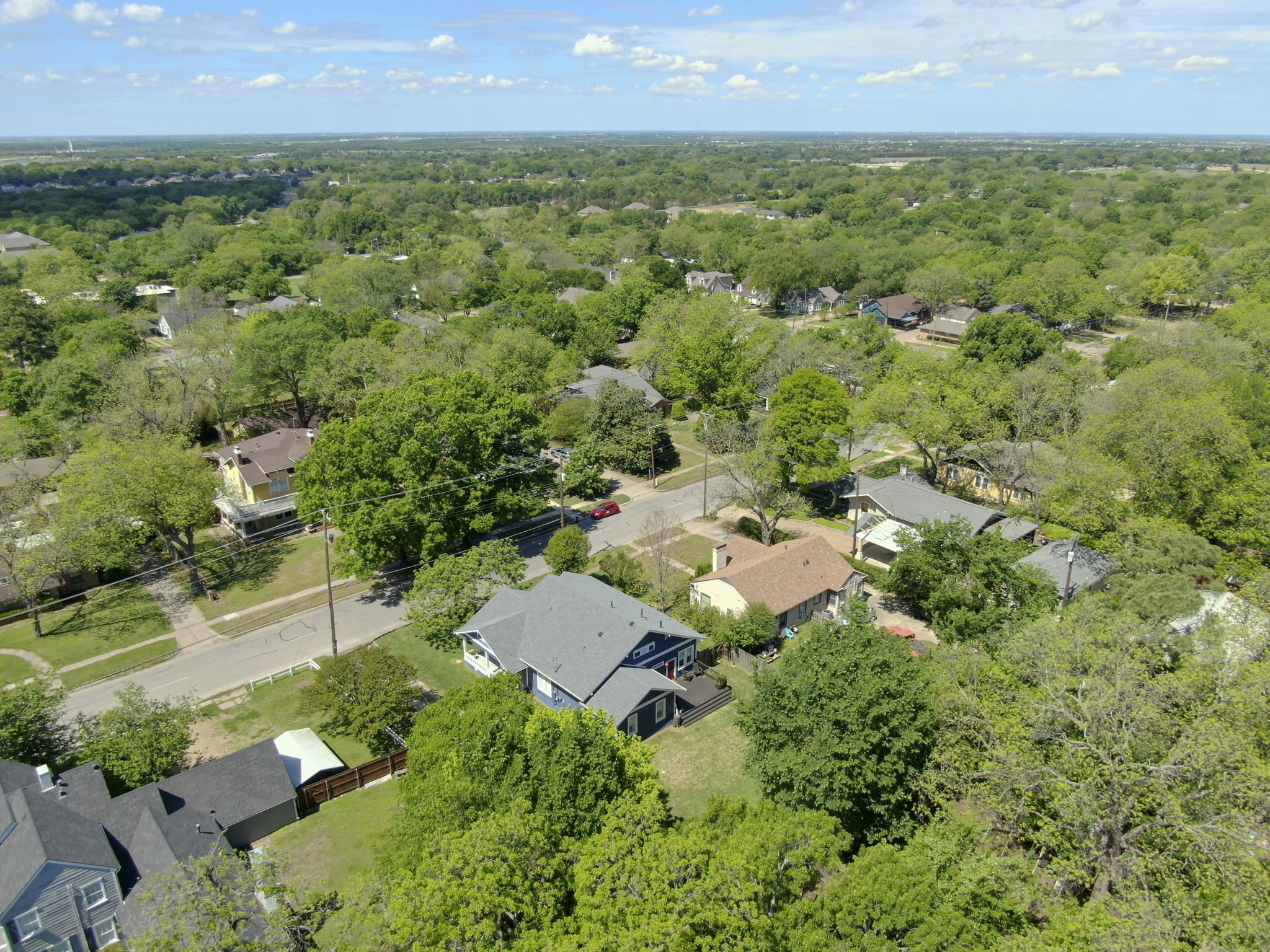 806 N Preston Street Ennis TX 75119