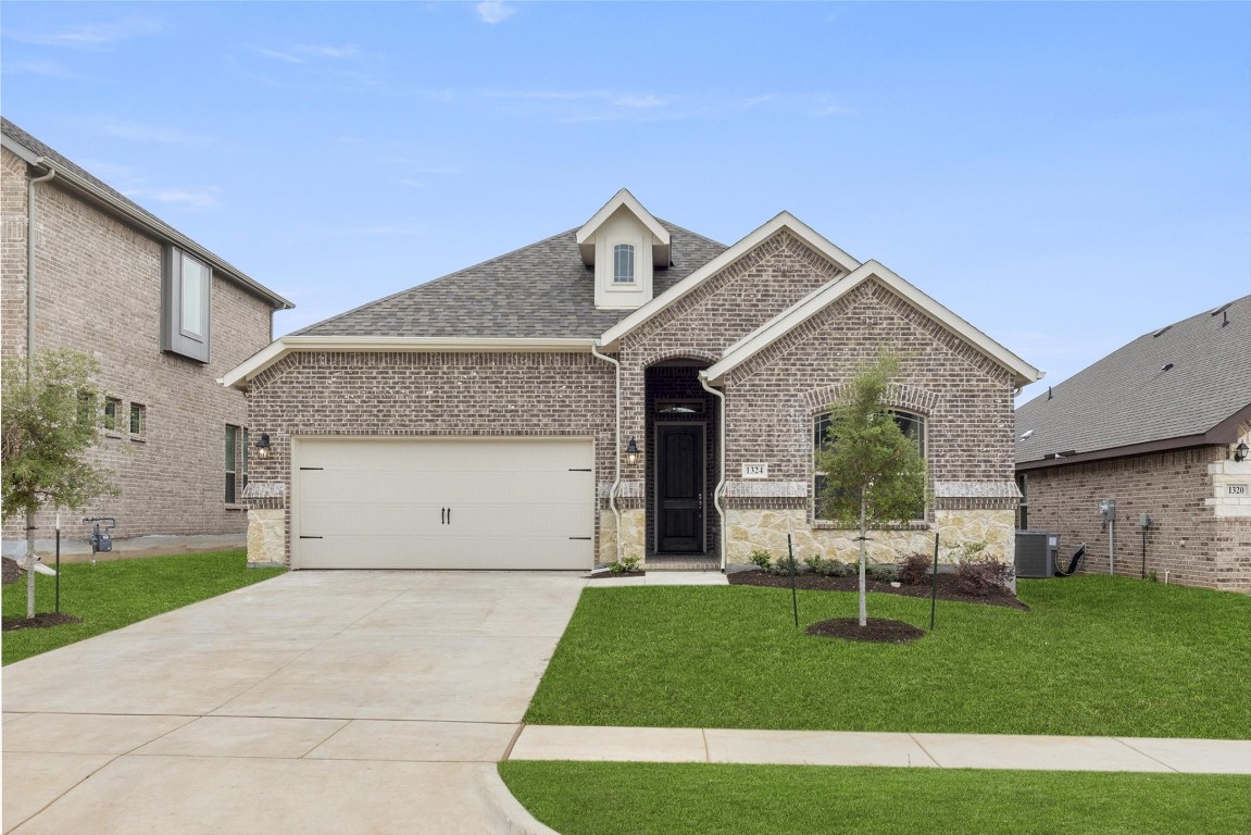 1324 Collett Sublett Road Kennedale TX 76060