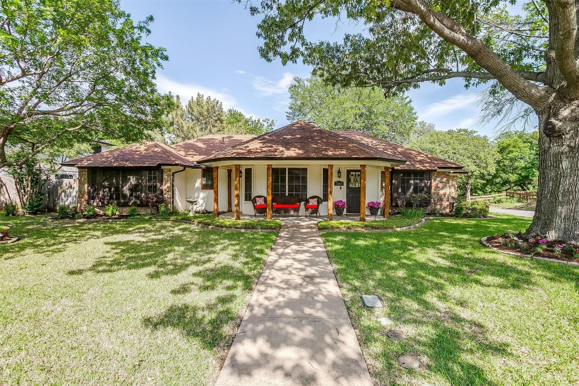 7800 Red Oak Street North Richland Hills TX 76182