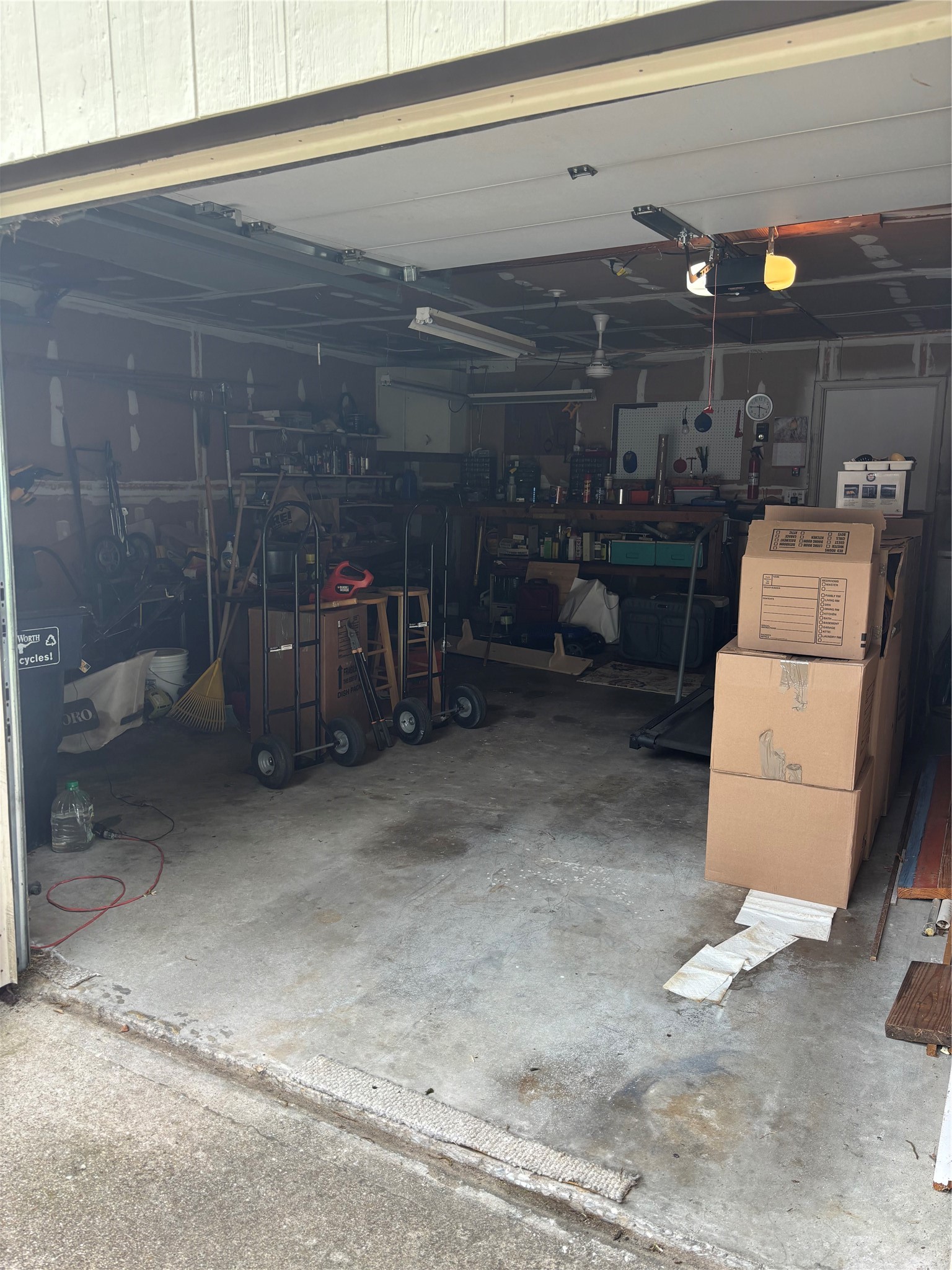 3817 Wedgworth Road S Fort Worth TX 76133