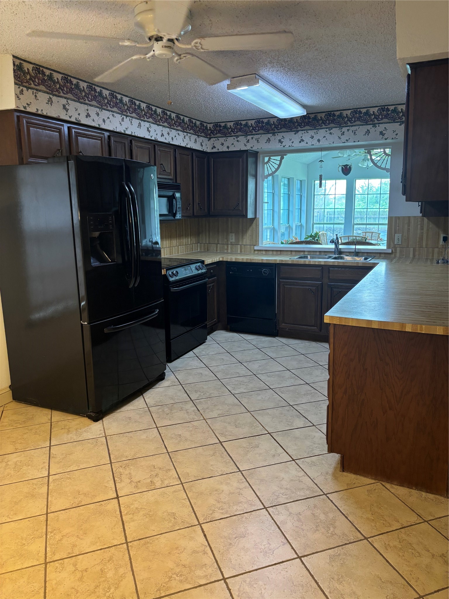 3817 Wedgworth Road S Fort Worth TX 76133