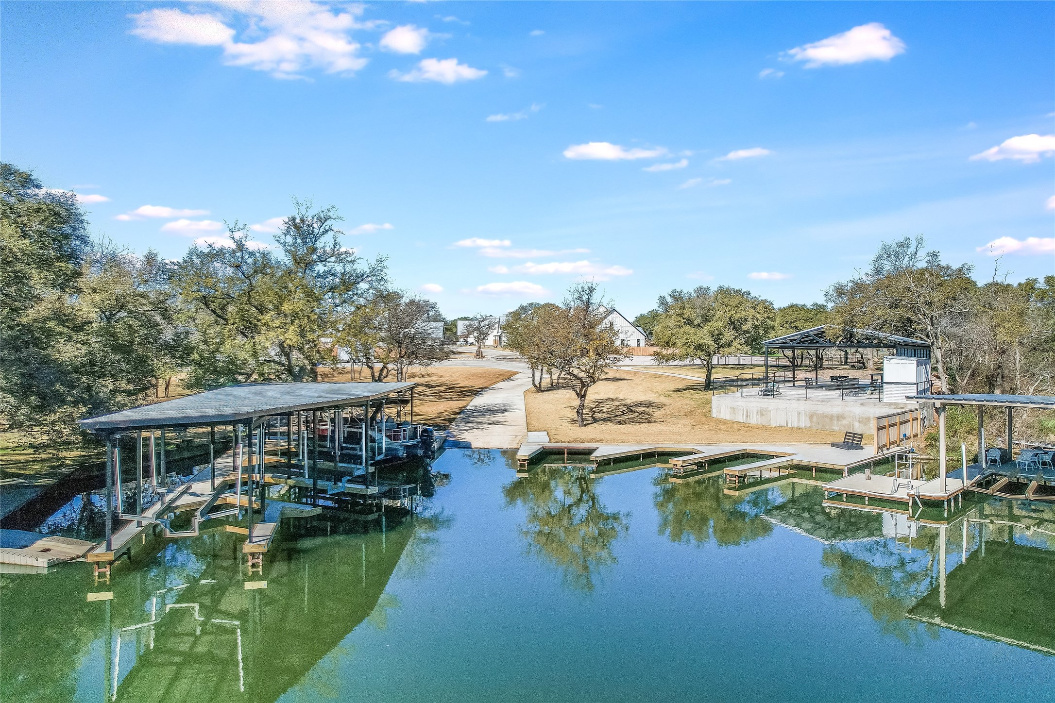2419 Cherry Lane Kingsland TX 78639