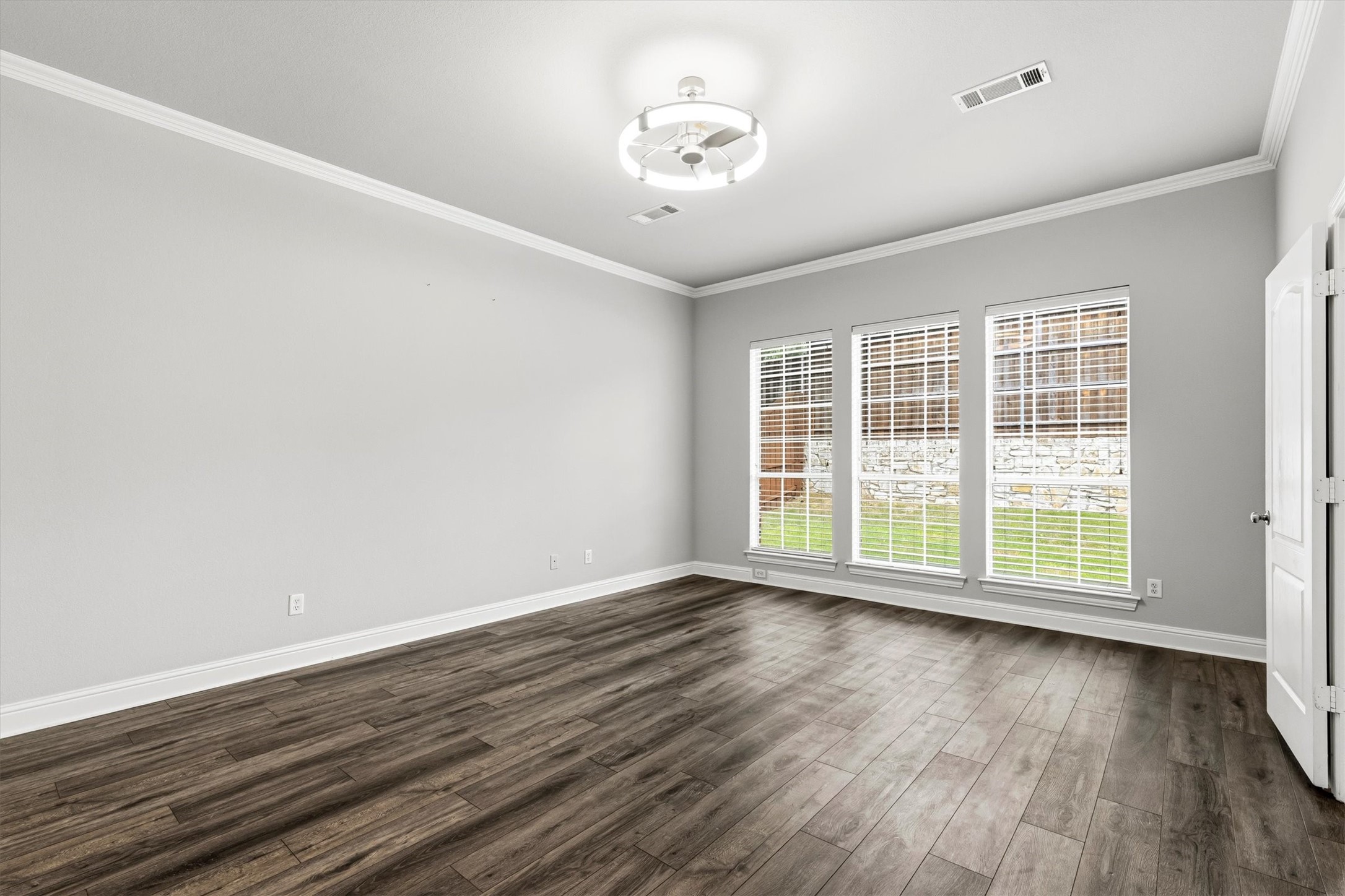 1811 Saint Johns Avenue Allen TX 75002