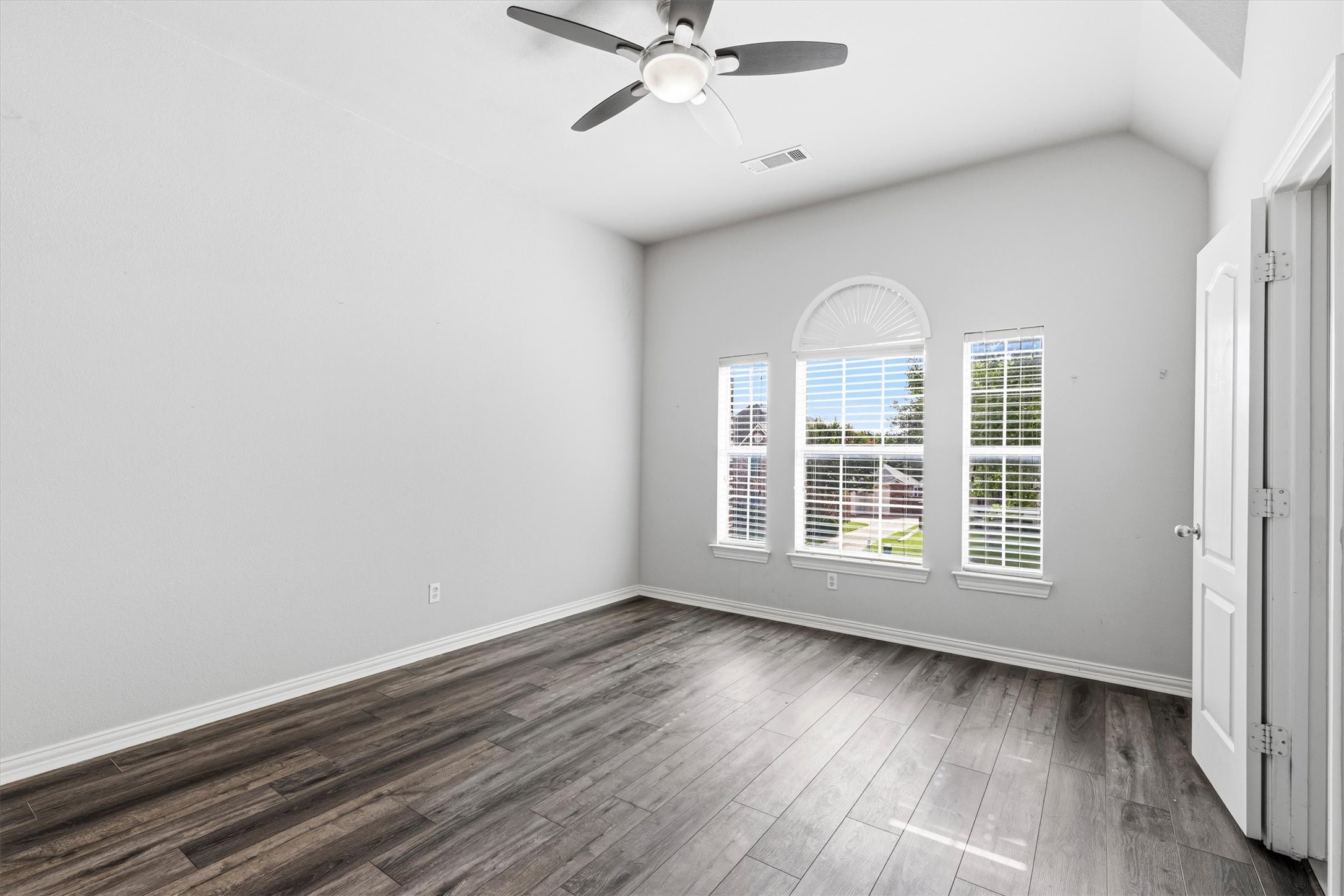 1811 Saint Johns Avenue Allen TX 75002
