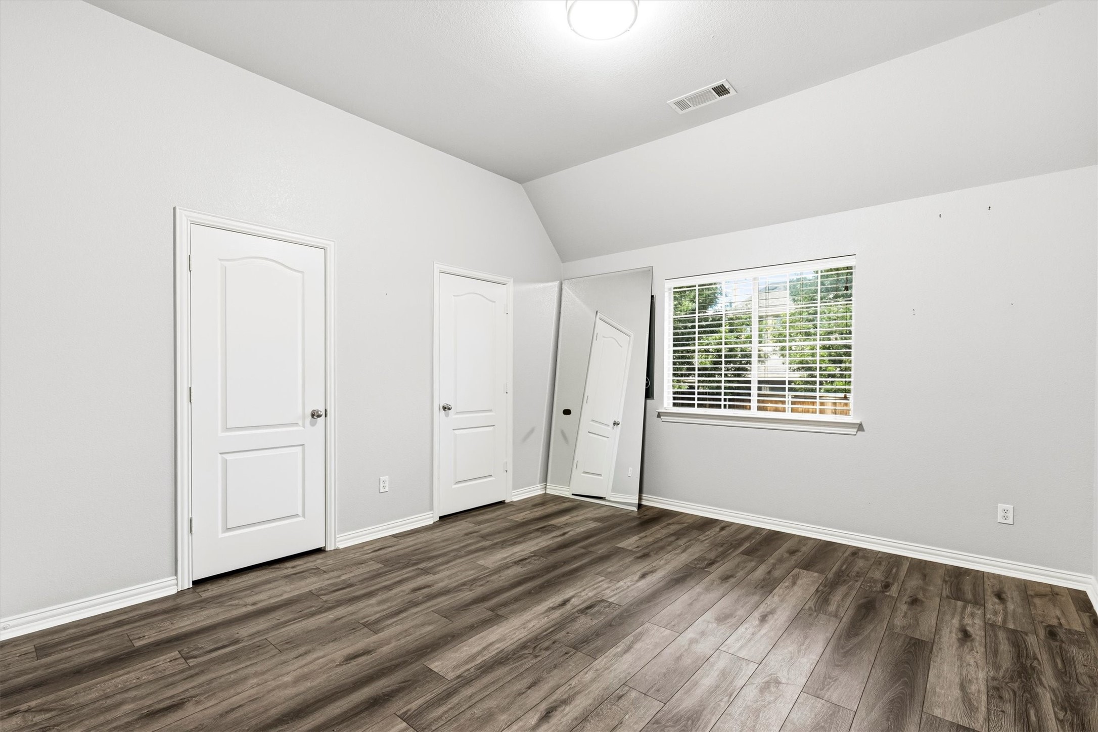 1811 Saint Johns Avenue Allen TX 75002
