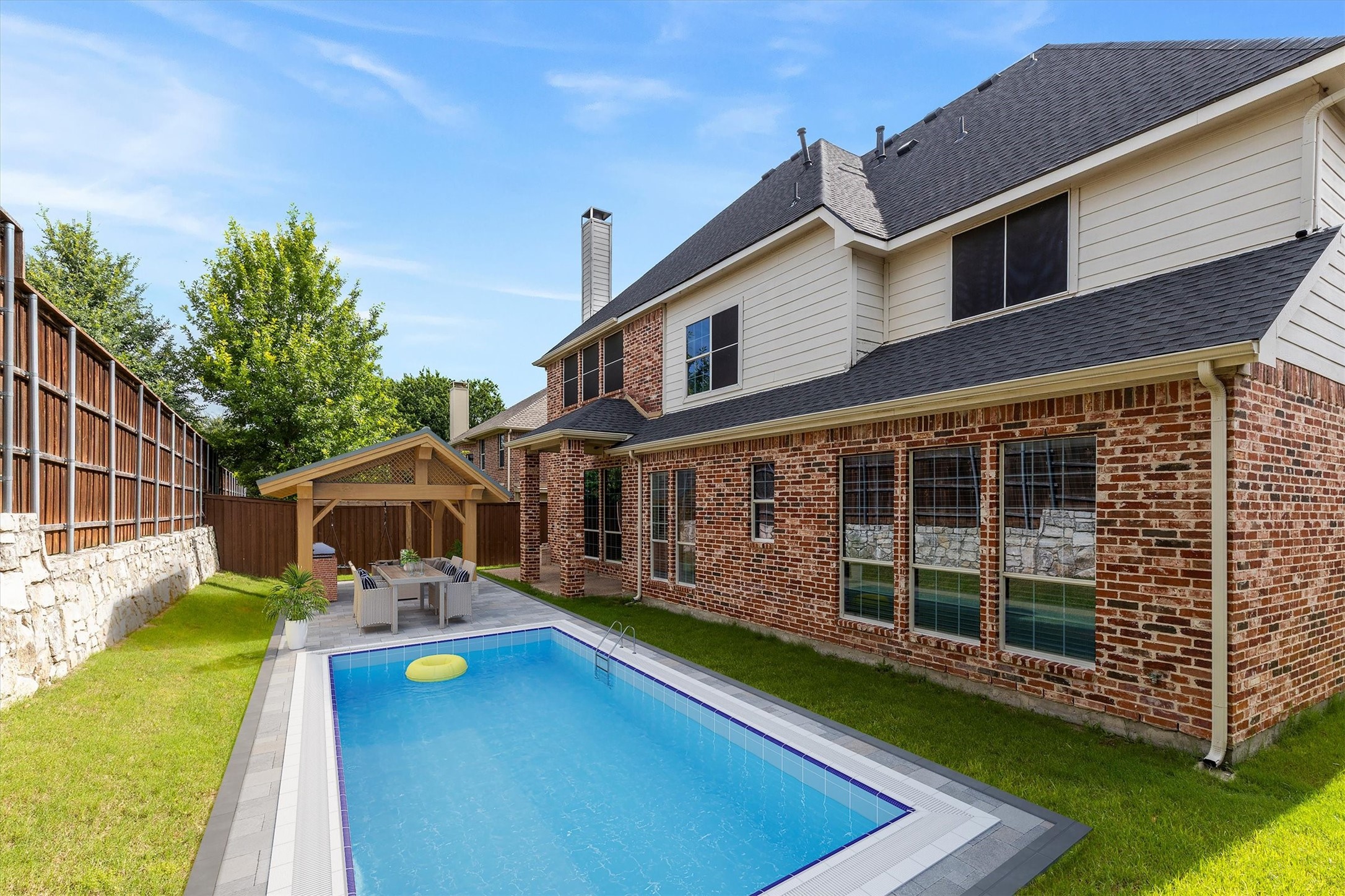 1811 Saint Johns Avenue Allen TX 75002