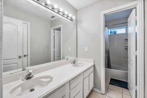 5452 Navajo Bridge Trail Fort Worth TX 76137