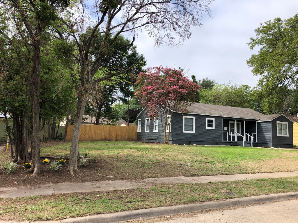 2614 Poinsettia Drive Dallas TX 75211