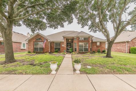 203 Morningstar Lane Red Oak TX 75154