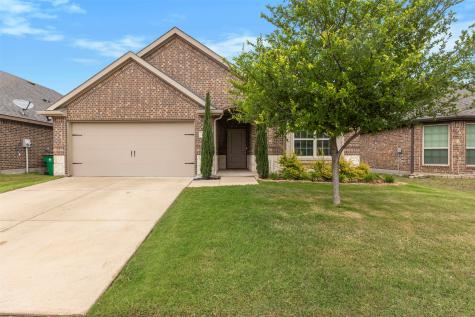 110 Garden Grove Drive Waxahachie TX 75165