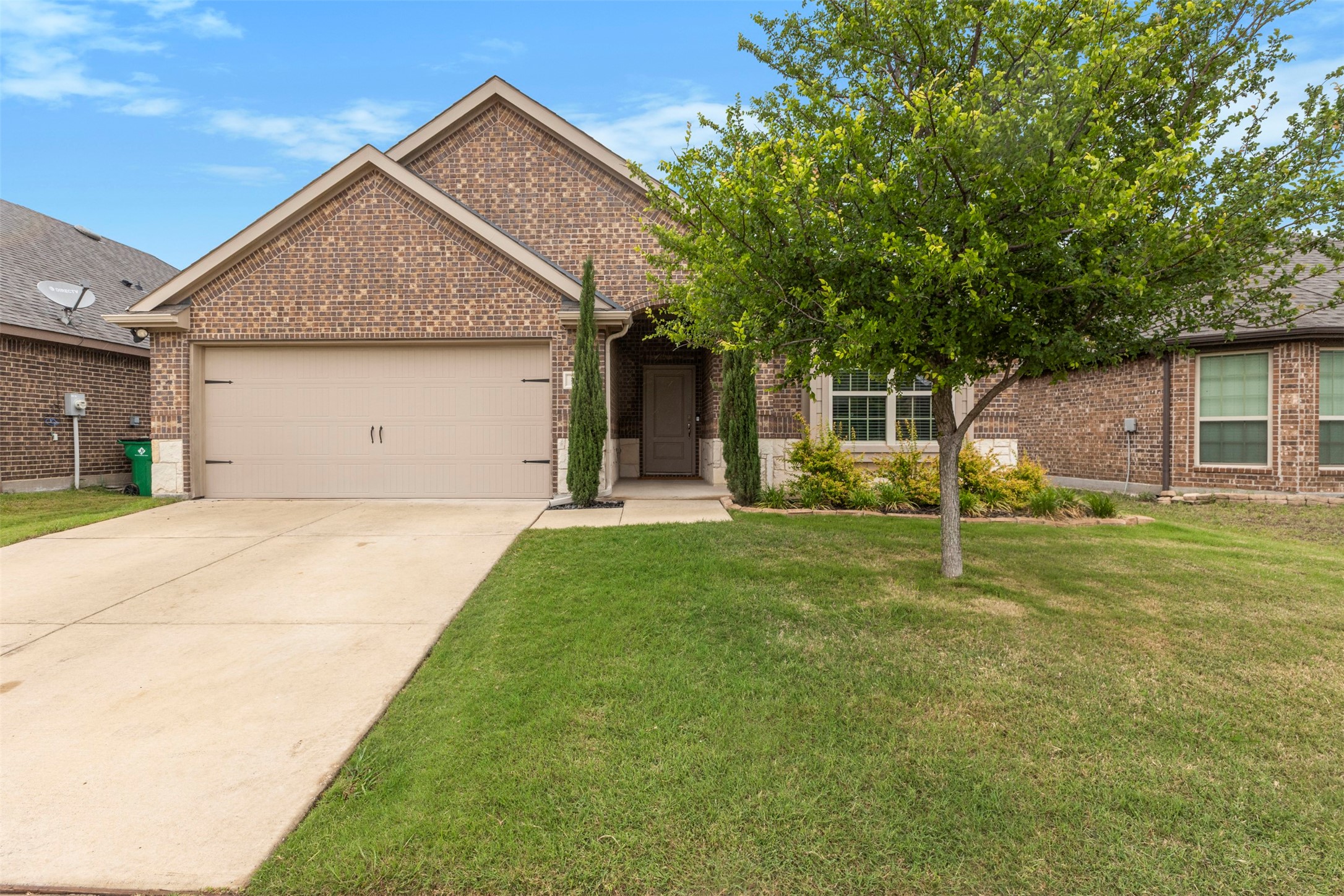 110 Garden Grove Drive Waxahachie TX 75165