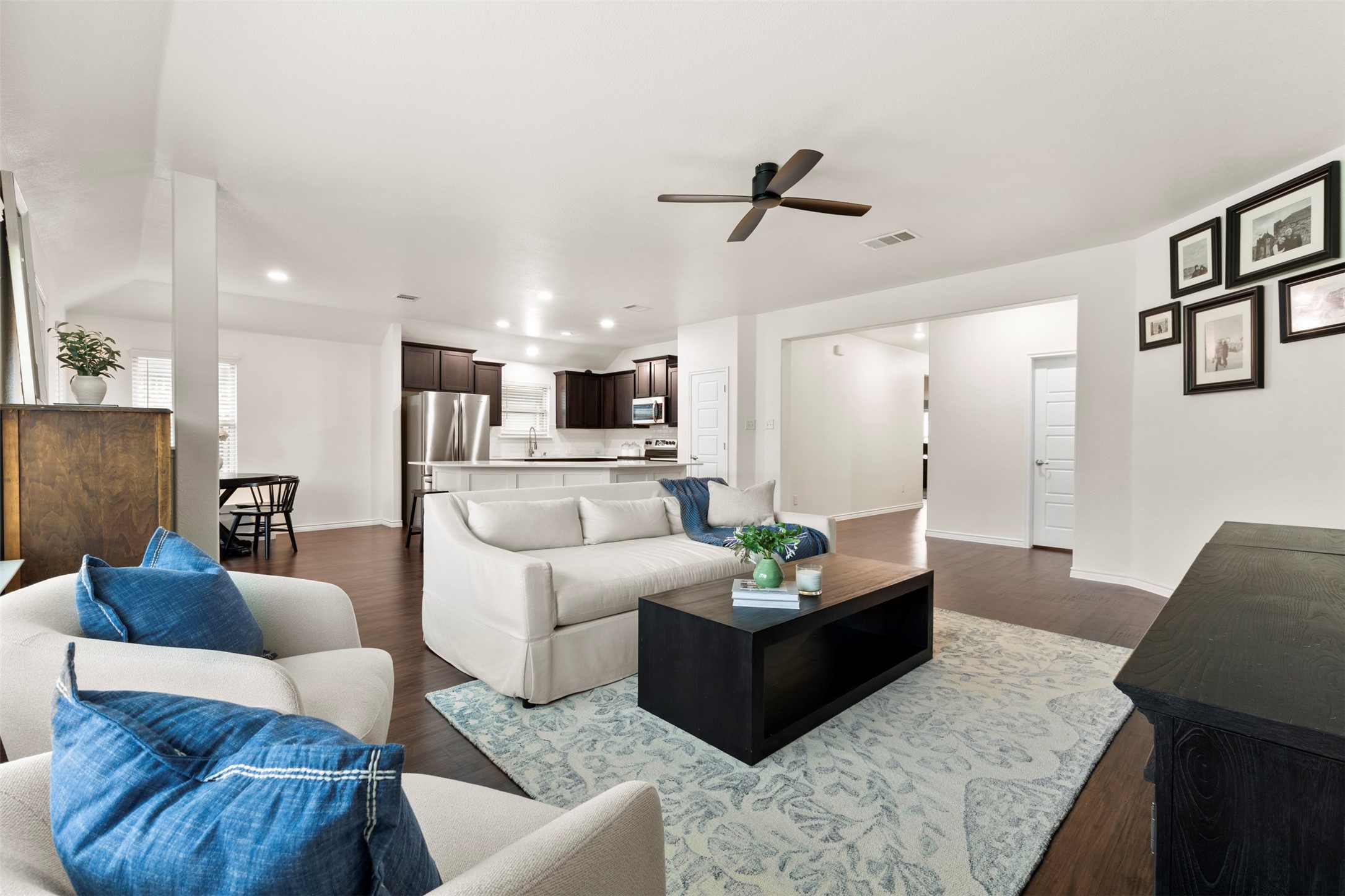 110 Garden Grove Drive Waxahachie TX 75165