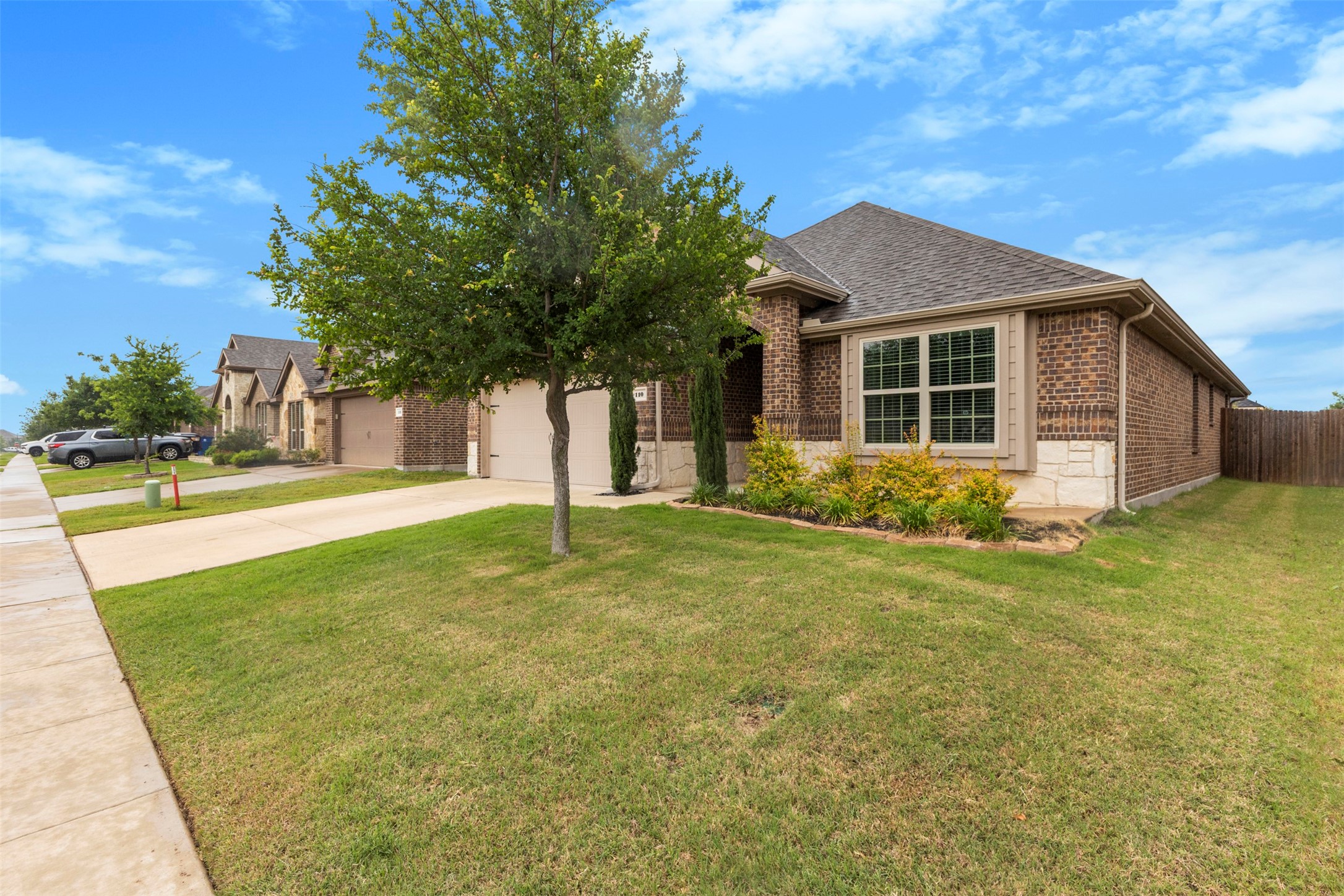 110 Garden Grove Drive Waxahachie TX 75165