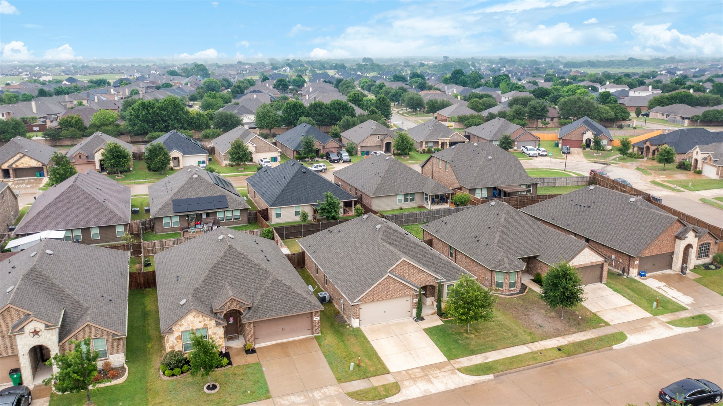 110 Garden Grove Drive Waxahachie TX 75165