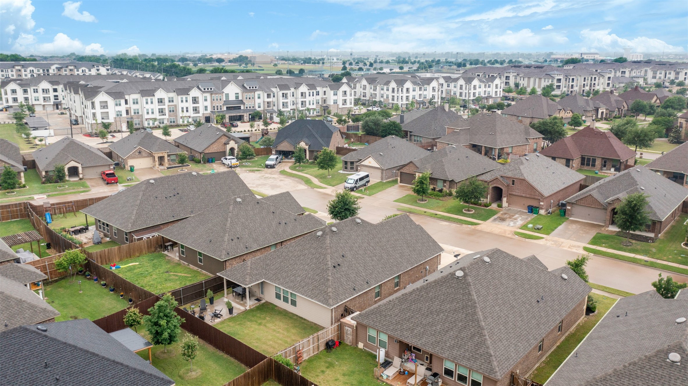 110 Garden Grove Drive Waxahachie TX 75165