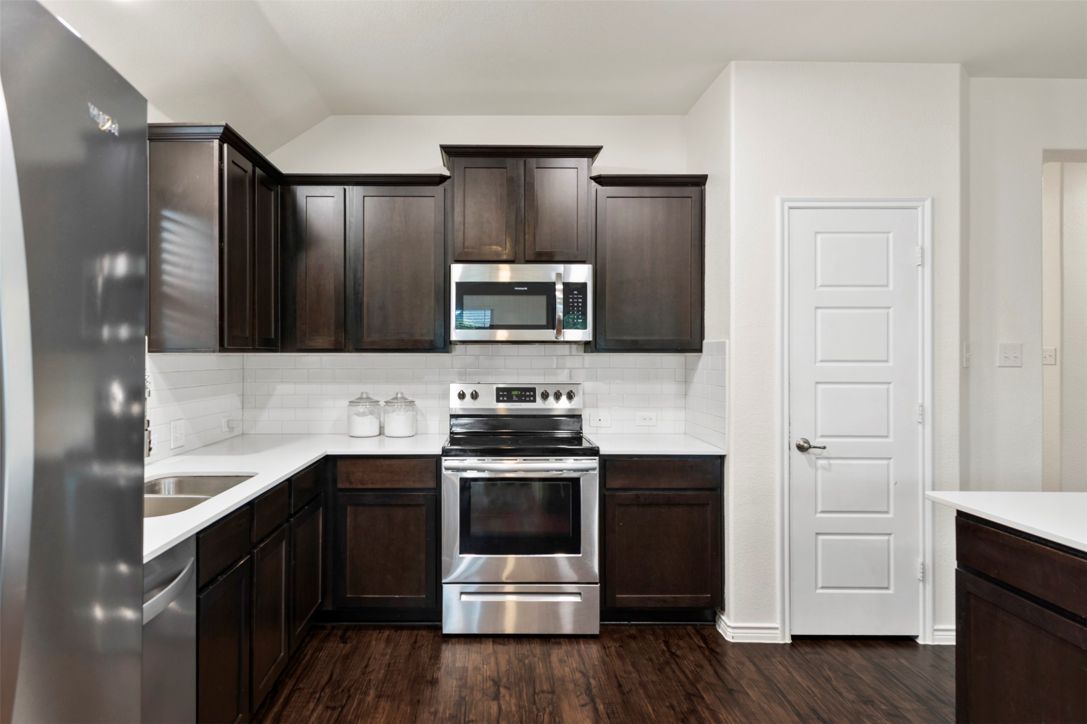 110 Garden Grove Drive Waxahachie TX 75165