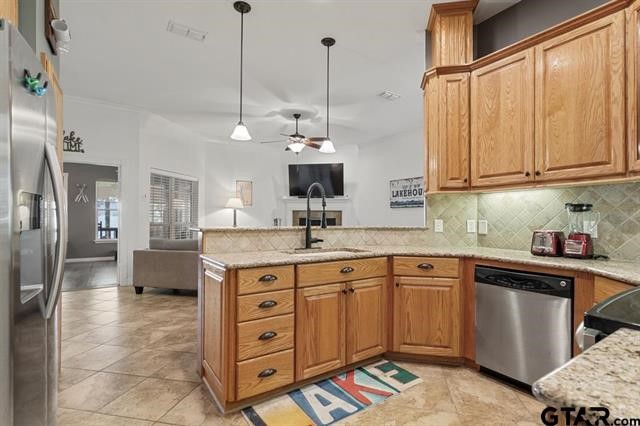3522 S Island Drive Chandler TX 75758