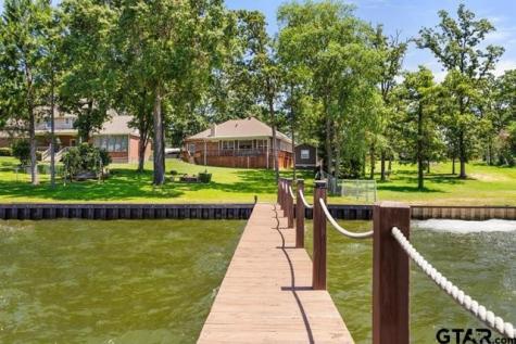3522 S Island Drive Chandler TX 75758