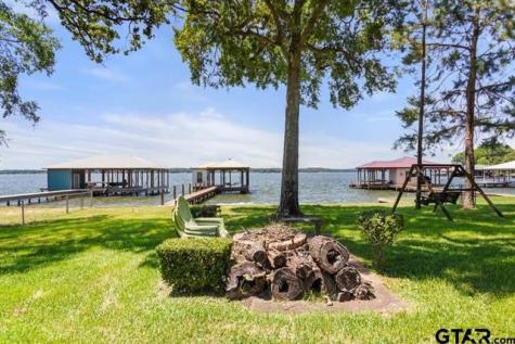 3522 S Island Drive Chandler TX 75758
