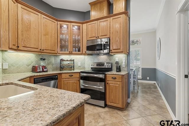3522 S Island Drive Chandler TX 75758