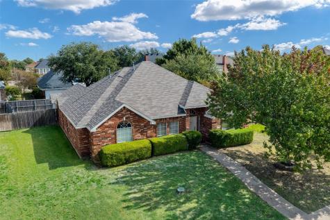 216 Dashing Creek Drive Desoto TX 75115