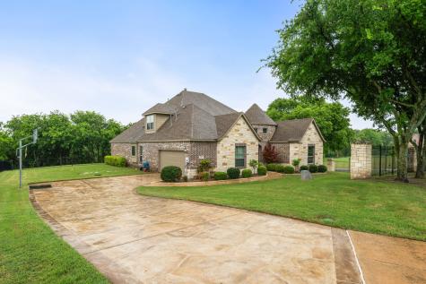 1001 Hilltop Drive Lavon TX 75166