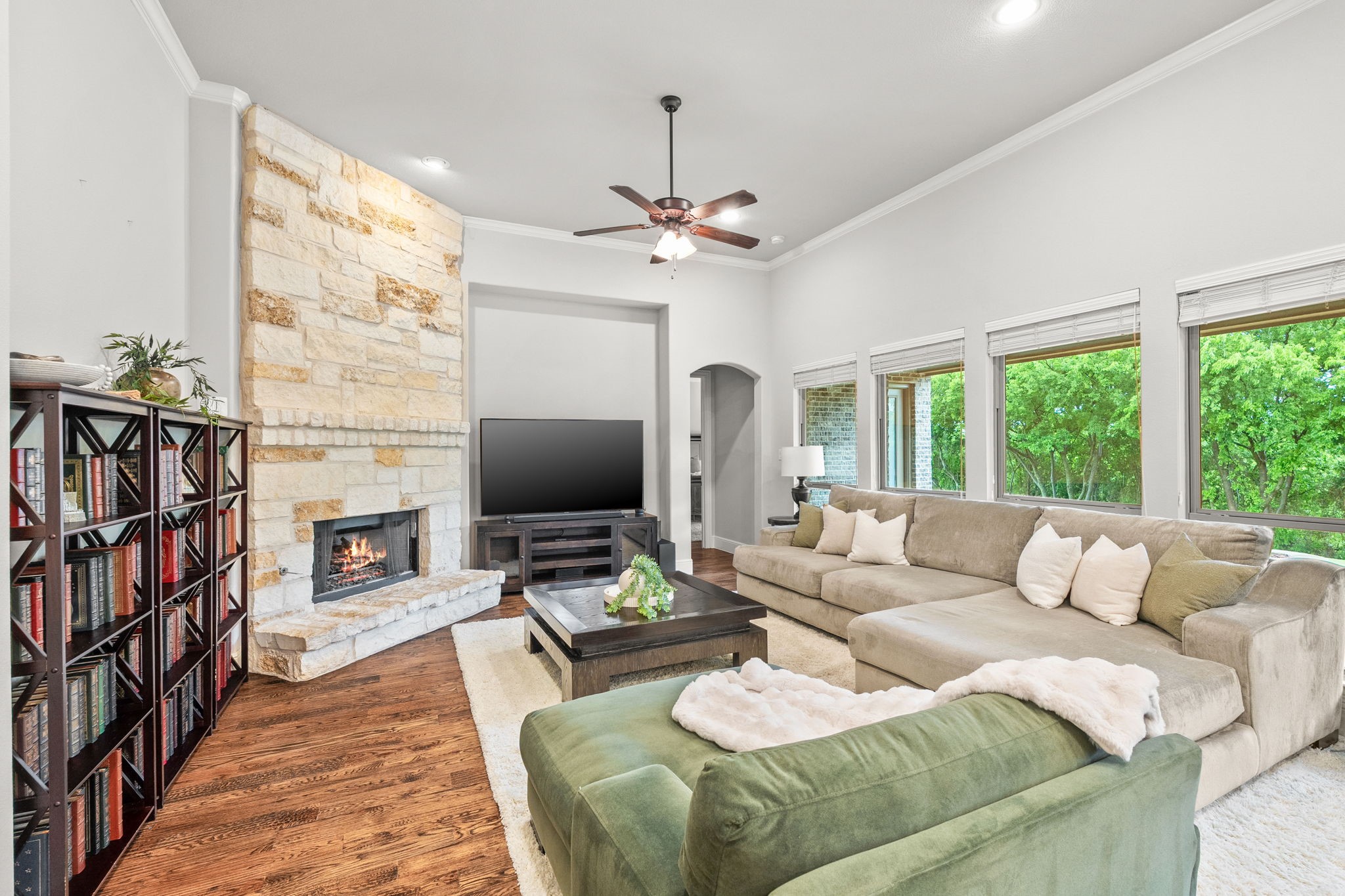 1001 Hilltop Drive Lavon TX 75166