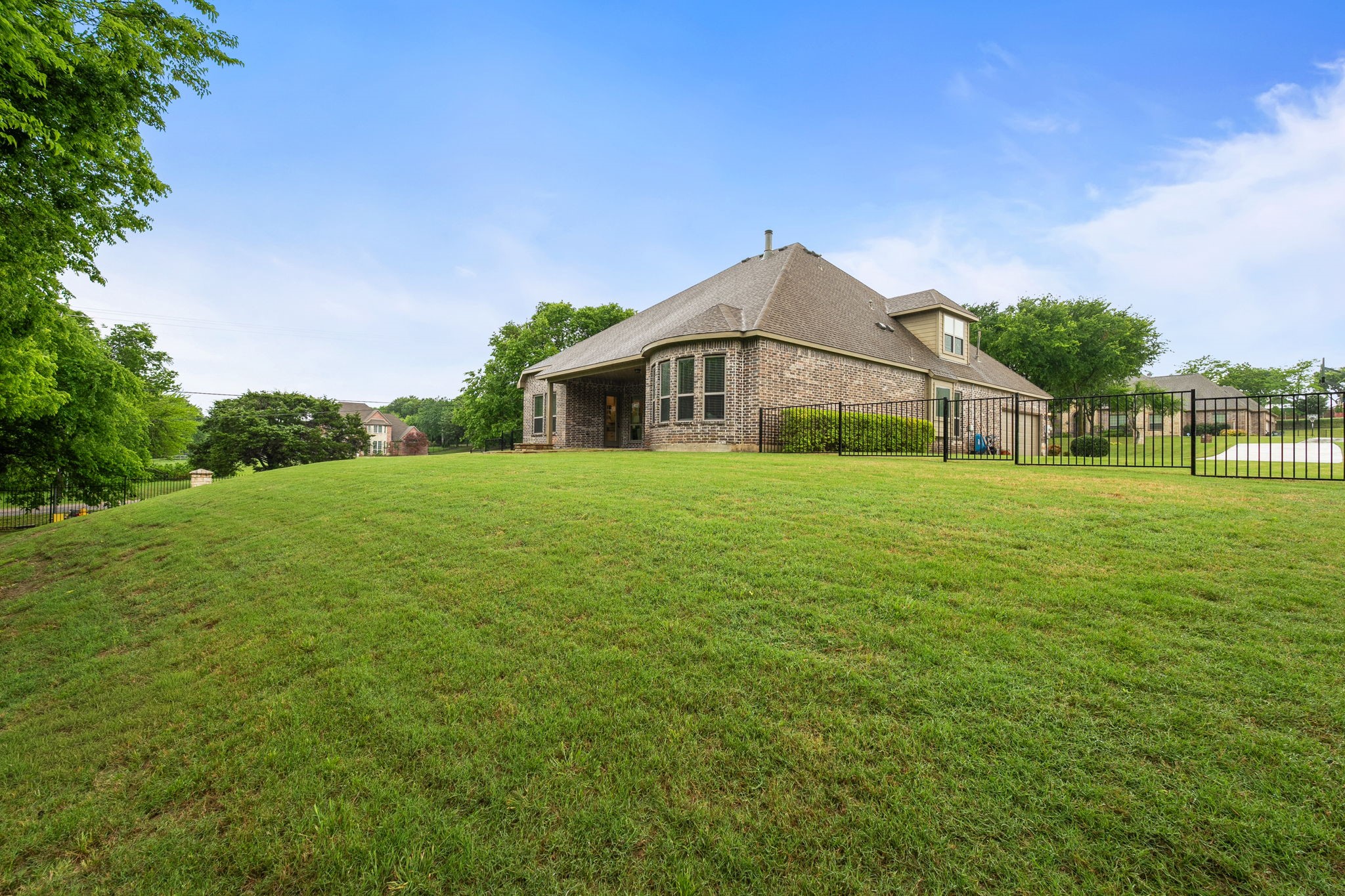 1001 Hilltop Drive Lavon TX 75166