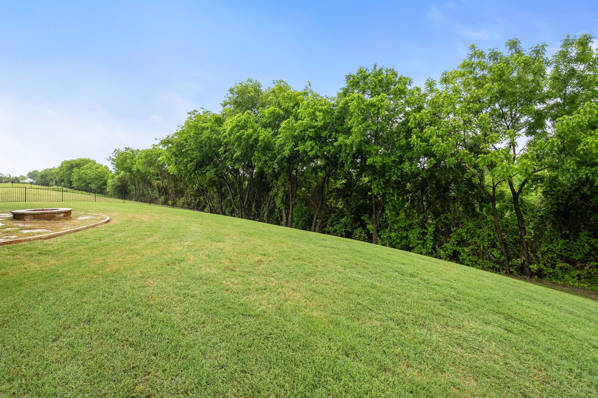 1001 Hilltop Drive Lavon TX 75166