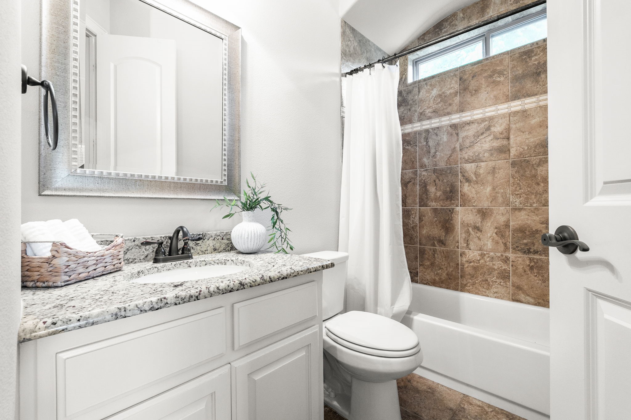 1001 Hilltop Drive Lavon TX 75166