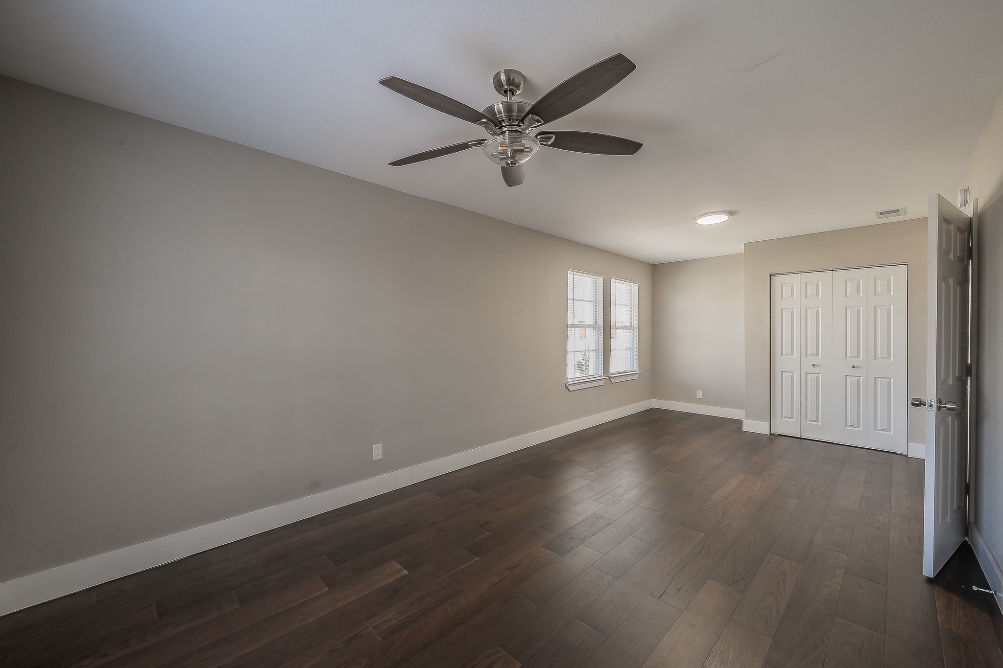 2204 Dunloe Avenue Dallas TX 75228