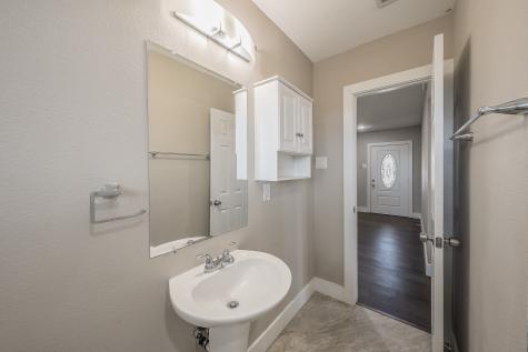 2204 Dunloe Avenue Dallas TX 75228