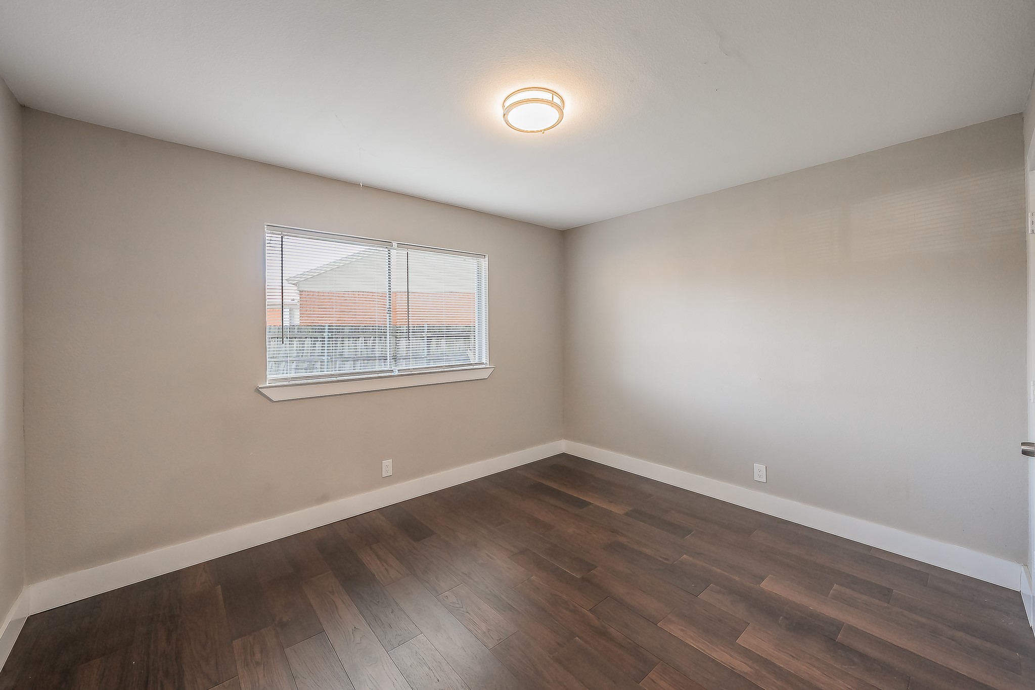 2204 Dunloe Avenue Dallas TX 75228