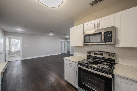 2204 Dunloe Avenue Dallas TX 75228