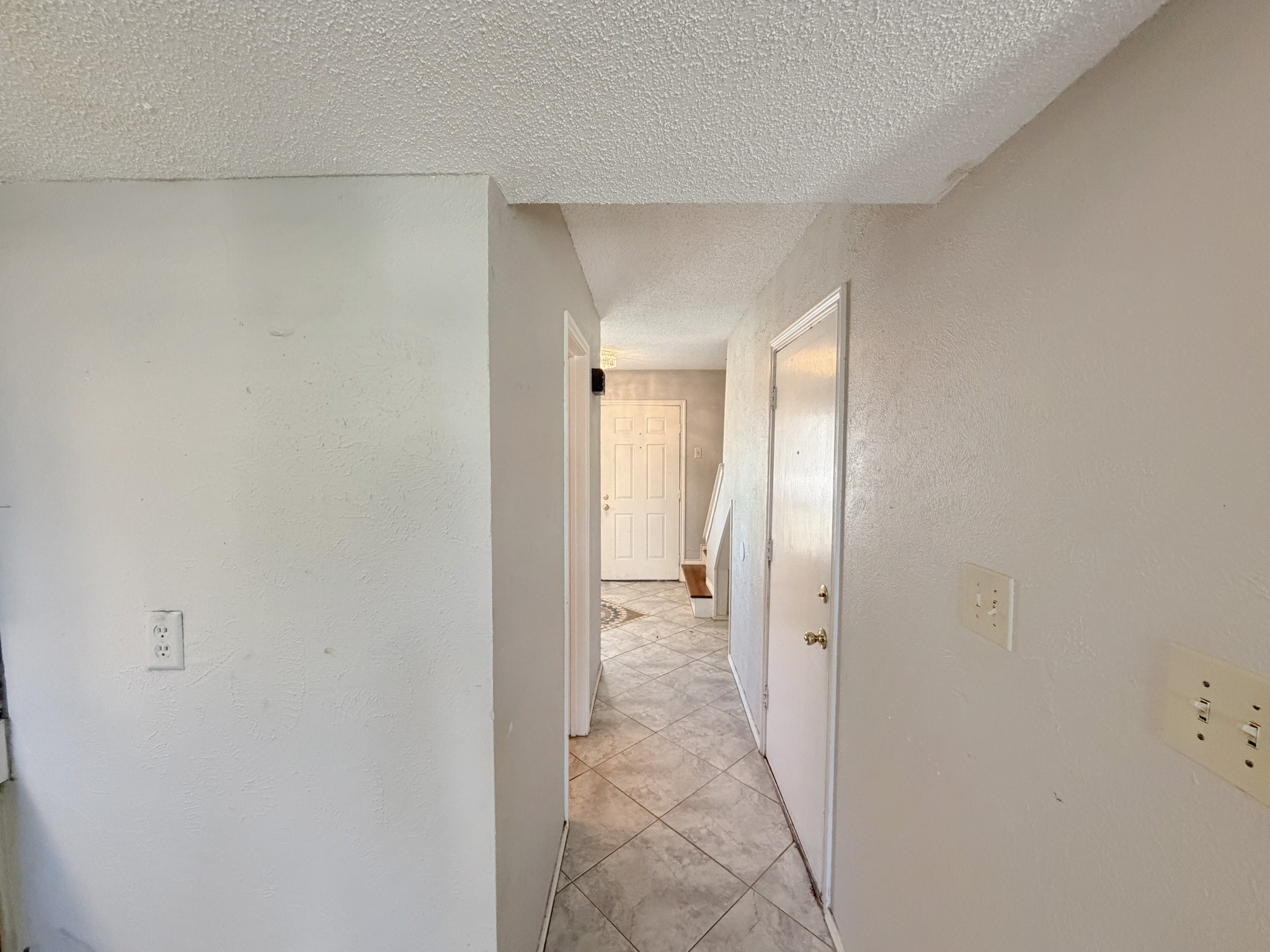 6801 Greenspring Drive Arlington TX 76016